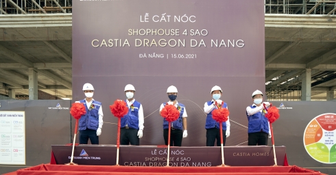 khong-bi-anh-huong-boi-covid-19-cu-1-thang-dat-xanh-mien-trung-cat-noc-1-du-an-nha-o-hang-sang