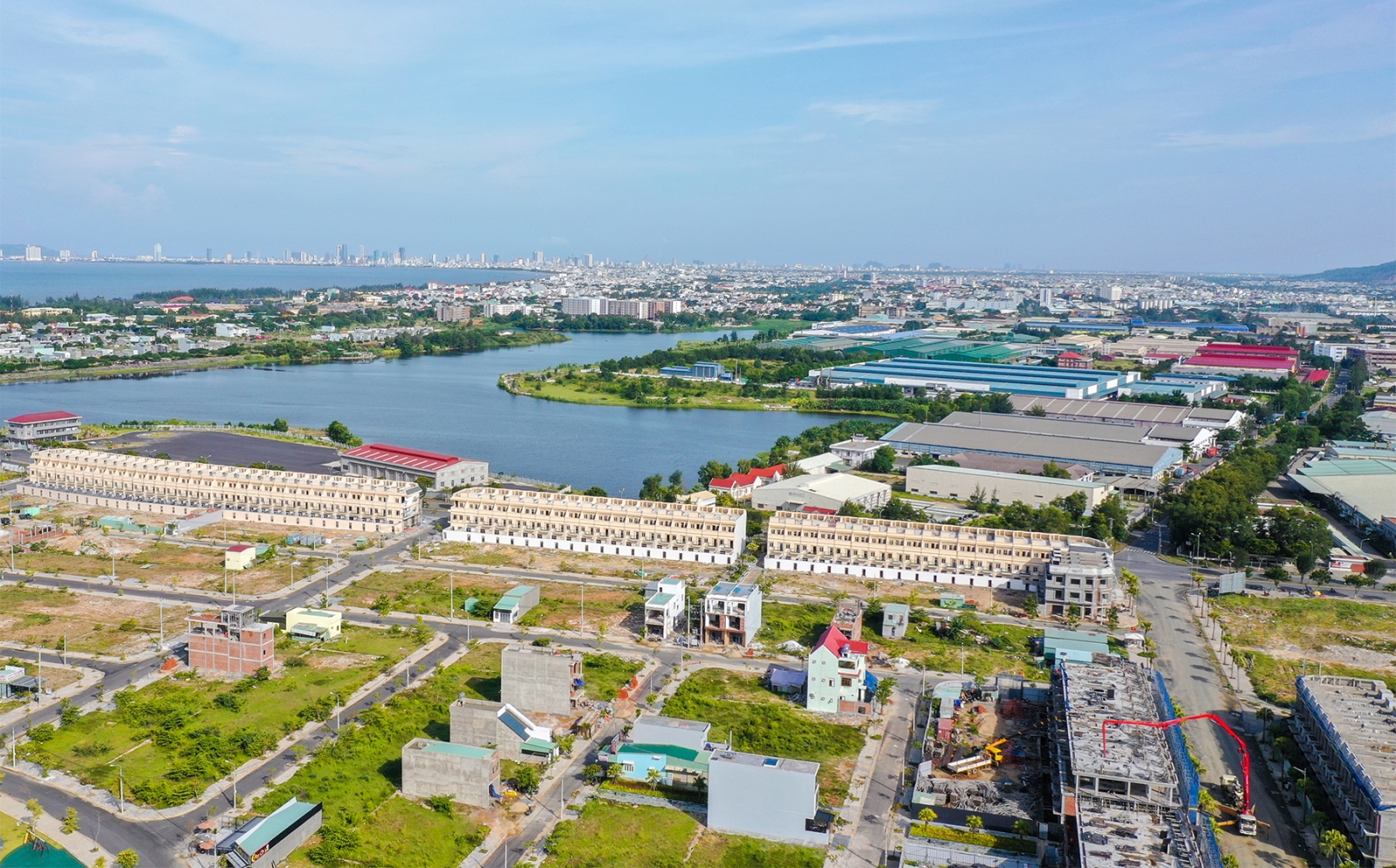 Hàng loạt thông tin tốt, giới đầu tư lại âm thầm săn đất nền Tây Bắc Đà Nẵng