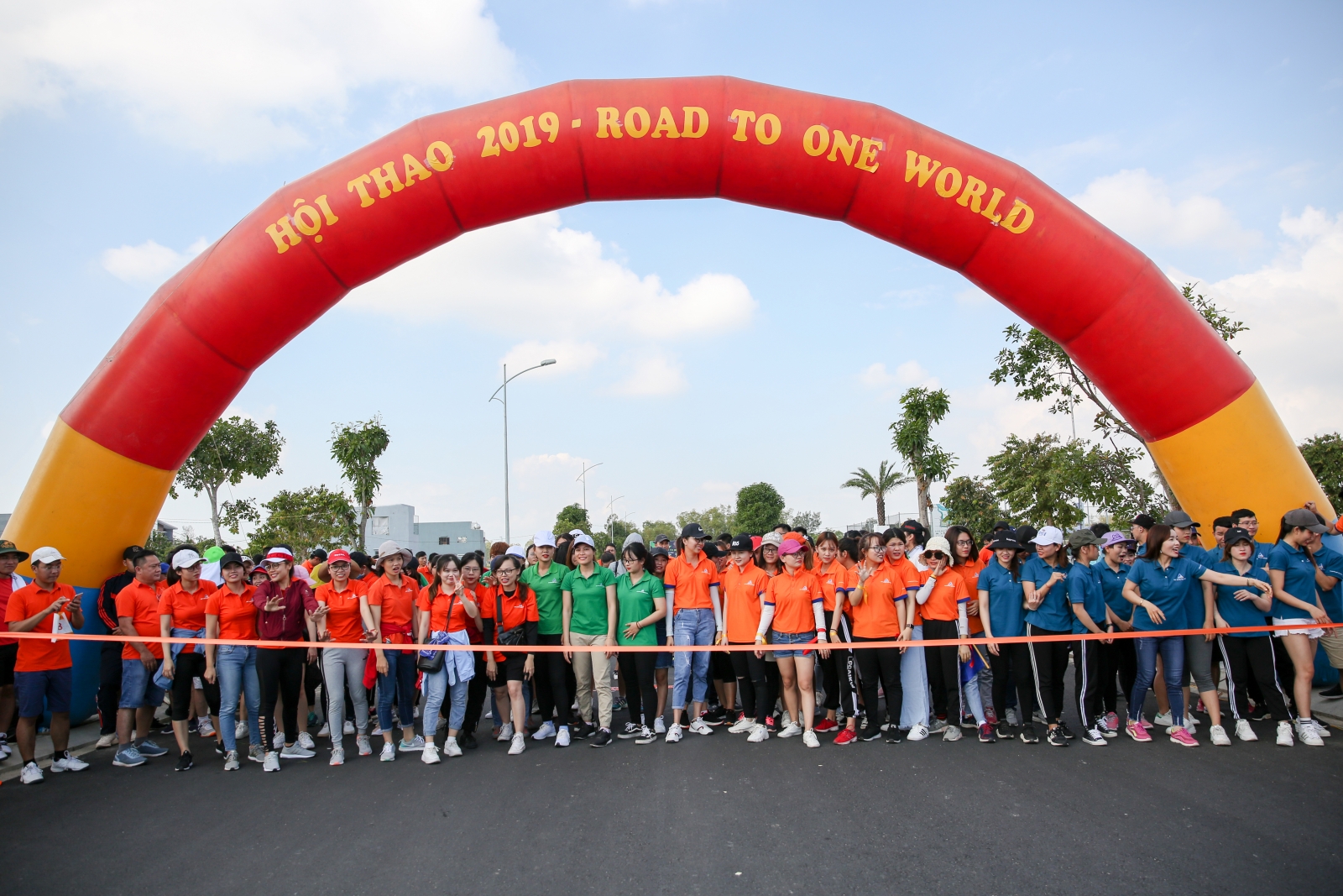 Sôi nổi Hội thao Road To One World