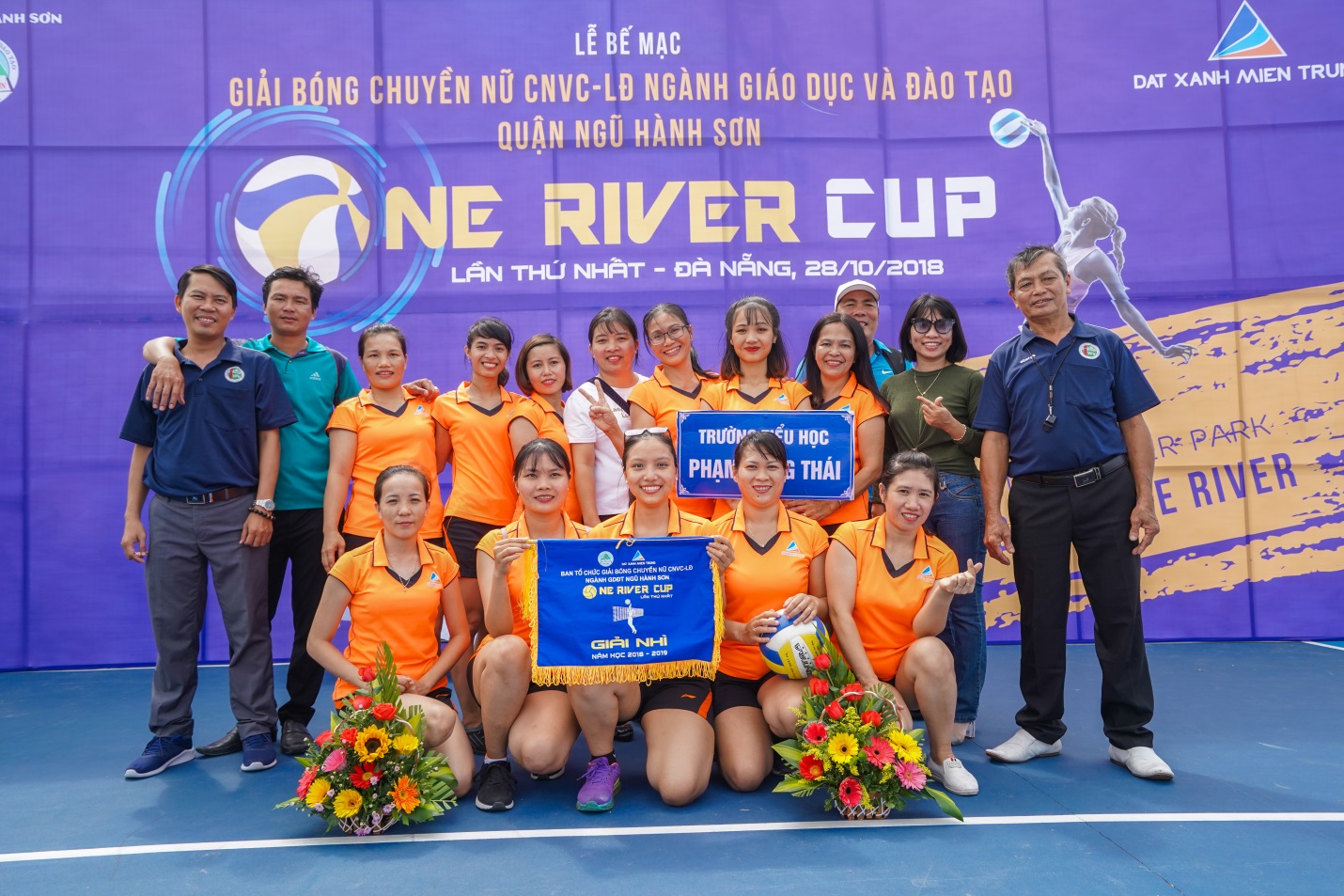 Chung kết giải bóng chuyền One River Cup – Liên quân Trường Mầm Non Hoàng Lan – Hướng Dương đăng quang ngôi vô địch