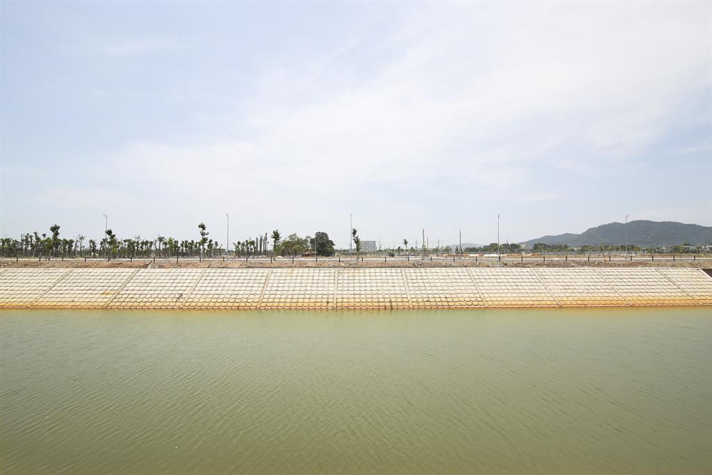 Nhìn lại 1 năm khu đô thị xanh - Thông minh Lakeside Palace