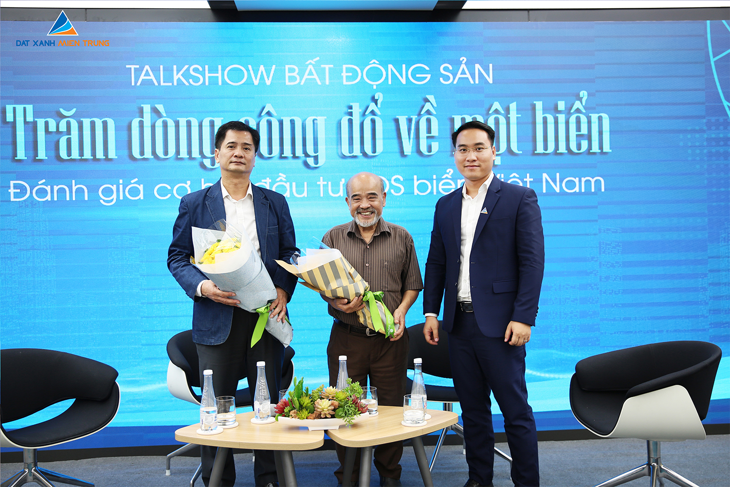 Tọa đàm “Trăm dòng sông đổ về một biển” đánh giá cơ hội đầu tư BĐS ven biển Việt Nam